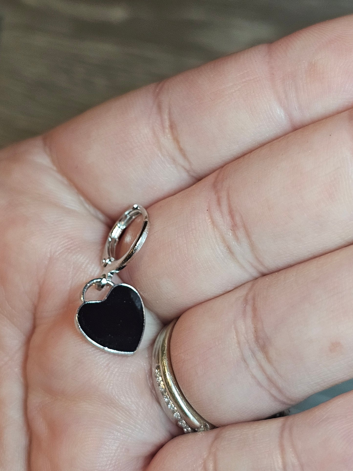 Dangle Black Heart earrings