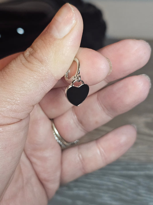 Dangle Black Heart earrings